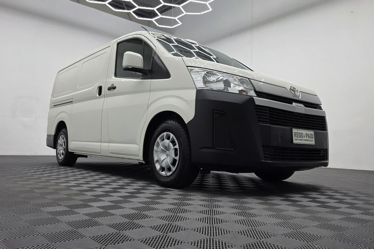 2022 Toyota Hiace GDH300R LWB