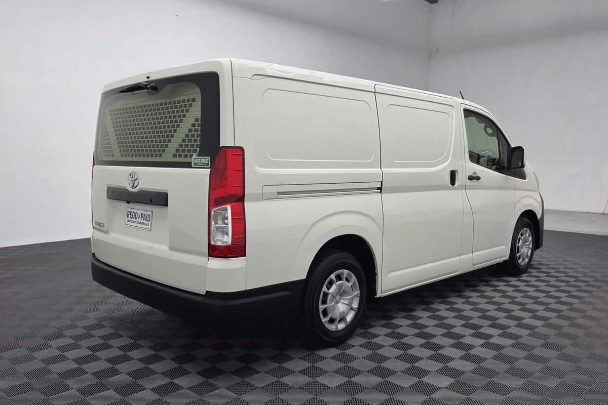 2022 Toyota Hiace GDH300R LWB