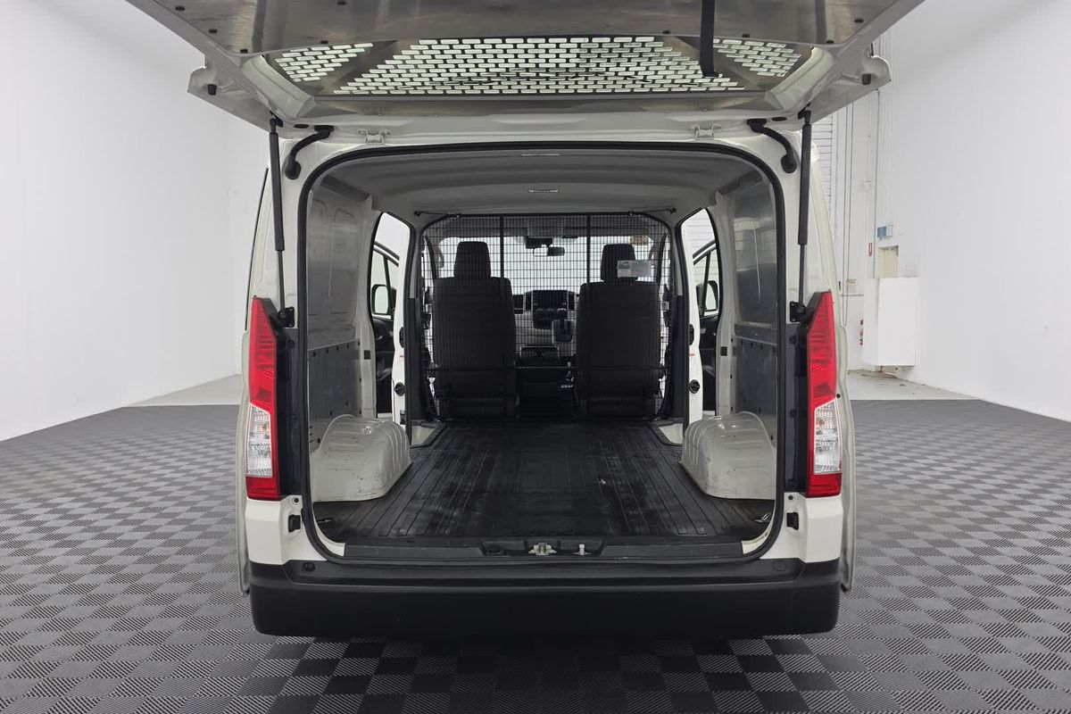2022 Toyota Hiace GDH300R LWB
