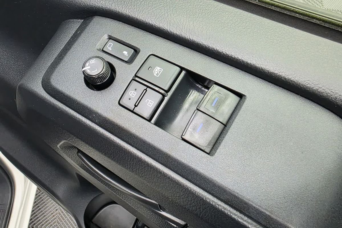 2022 Toyota Hiace GDH300R LWB