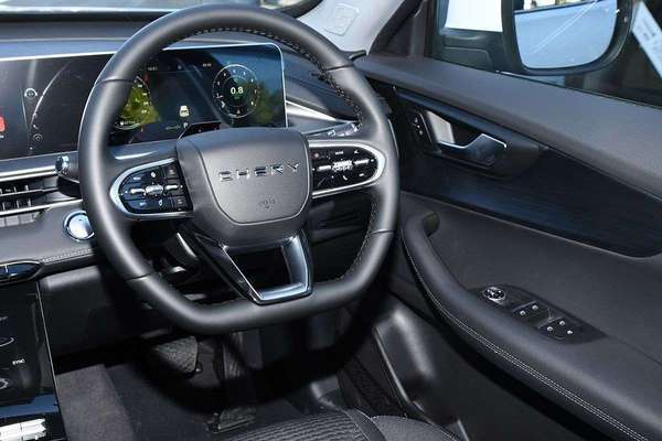 2026 Chery Tiggo 4 Urban thumb-9