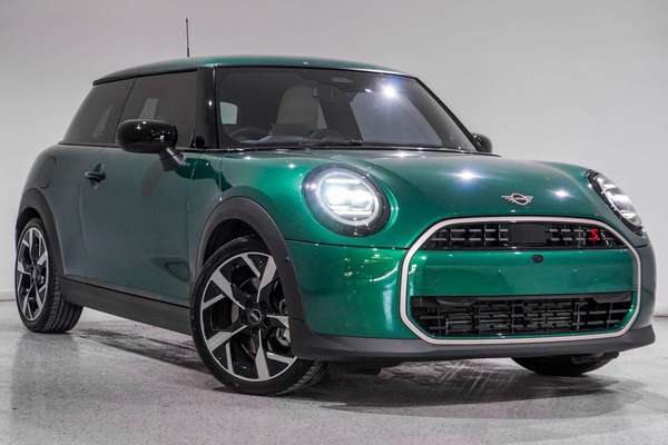 2024 MINI Cooper S Classic F66