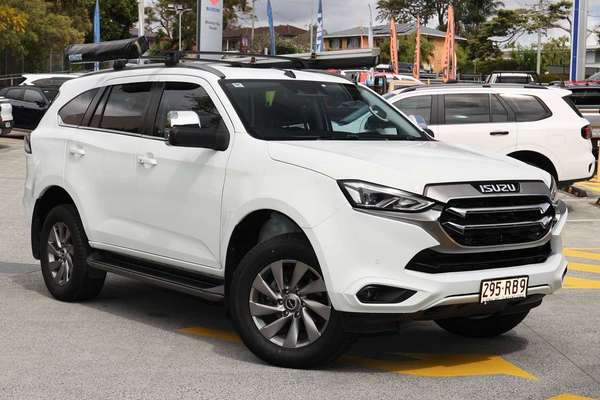 2021 Isuzu MU-X LS-U