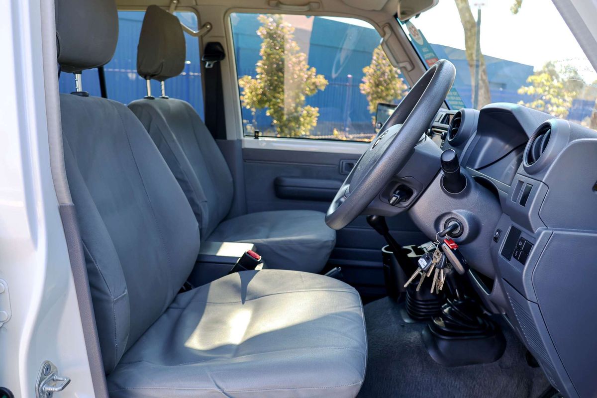 2022 Toyota Landcruiser GXL VDJ79R 4X4 image 32