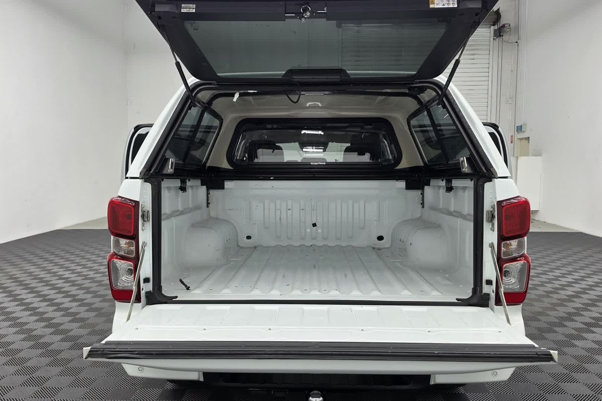 2022 Isuzu D-MAX LS-M 4X4
