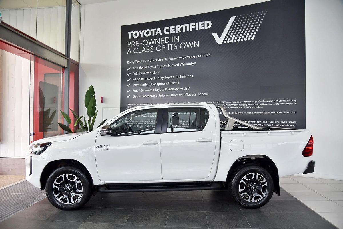 2025 Toyota Hilux SR GUN126R