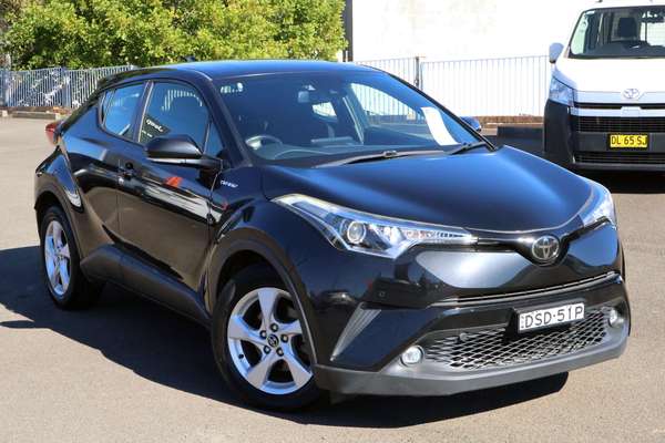 2017 Toyota C-HR NGX10R
