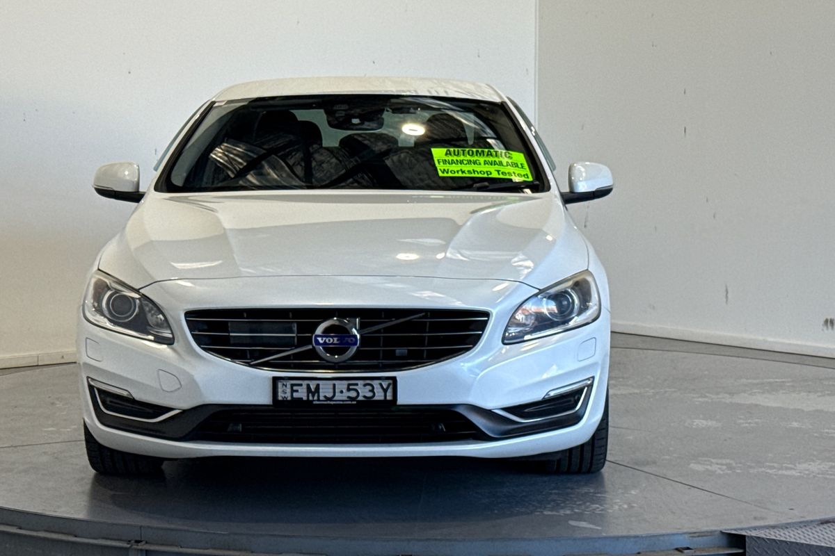 2016 Volvo S60 T5 LUXURY F MY17