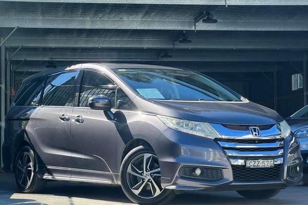 2015 Honda Odyssey VTi-L 5th Gen