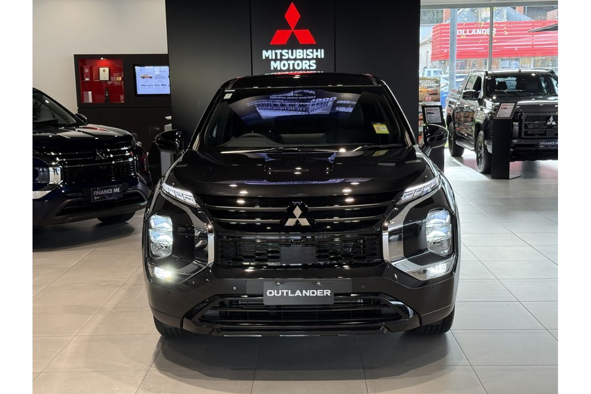 2026 Mitsubishi Outlander LS ZM
