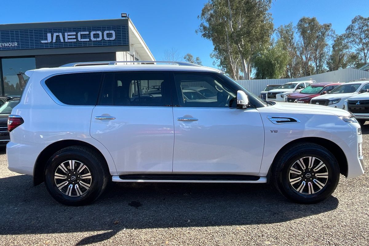 2022 Nissan Patrol Ti-L Y62