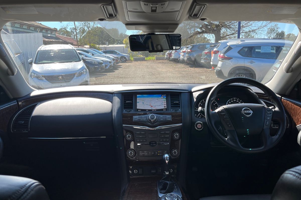 2022 Nissan Patrol Ti-L Y62