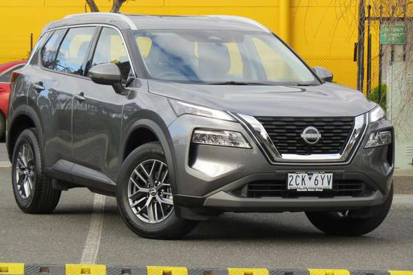 2025 Nissan X-TRAIL ST T33