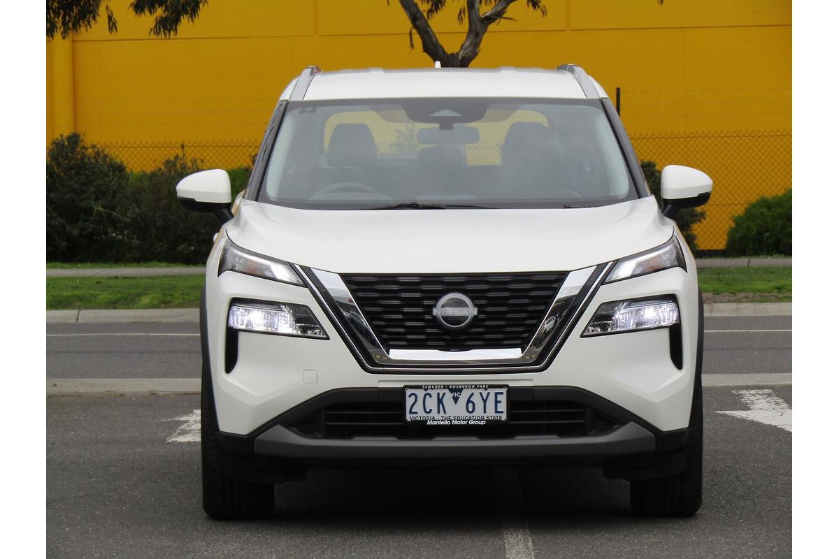 2025 Nissan X-TRAIL ST T33