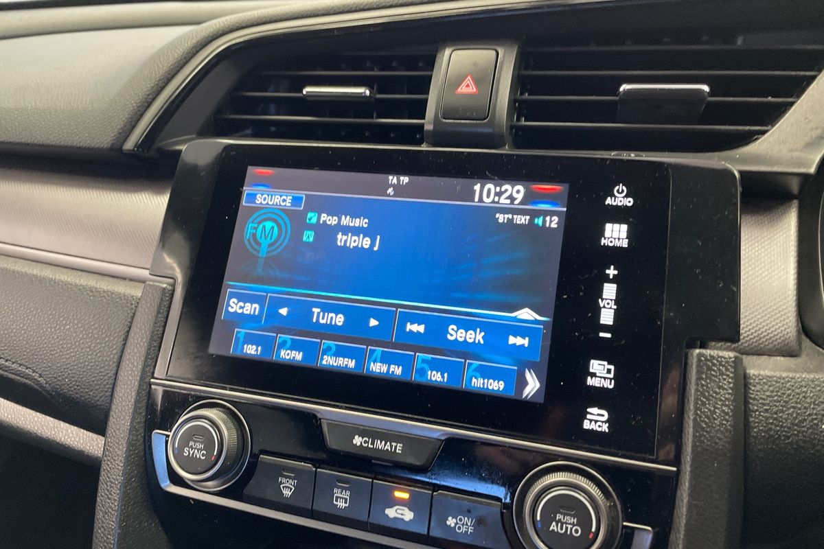 2018 Honda Civic VTi-L 10th Gen
