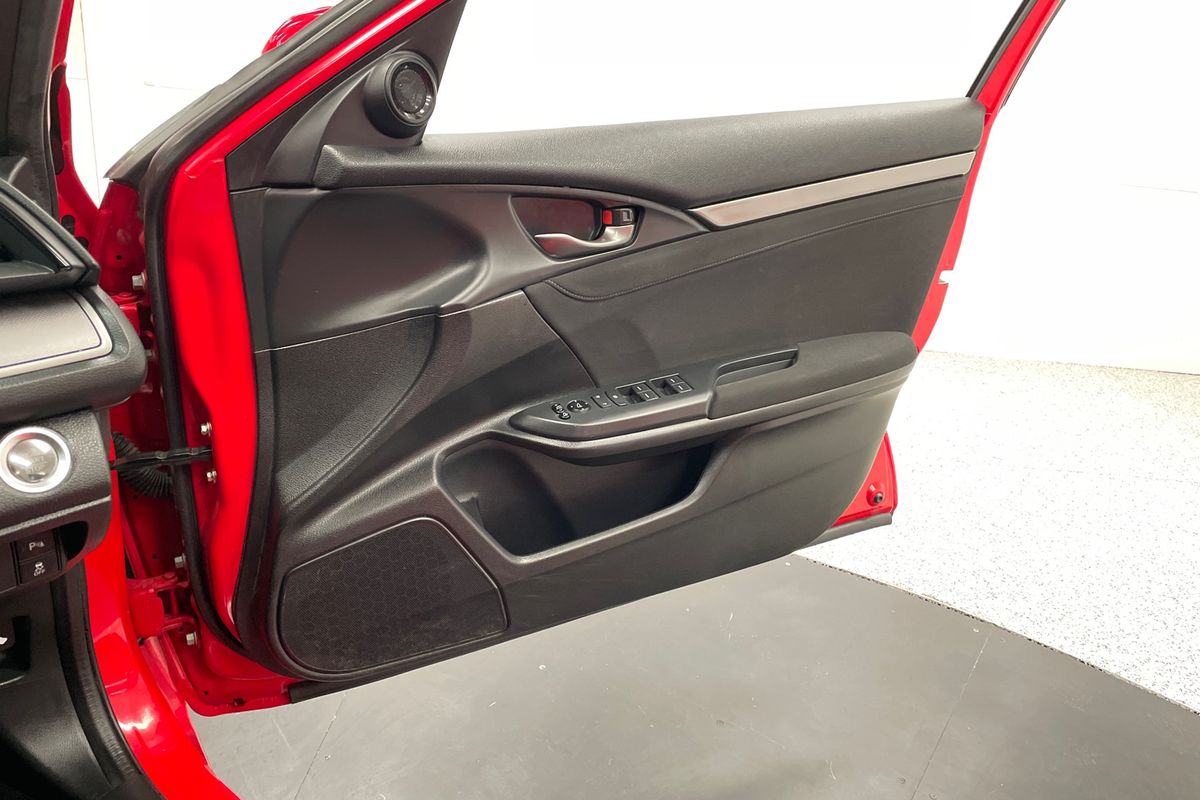 2018 Honda Civic VTi-L 10th Gen