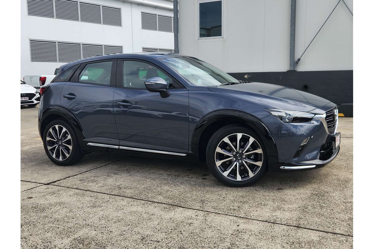 2022 Mazda CX-3 sTouring DK