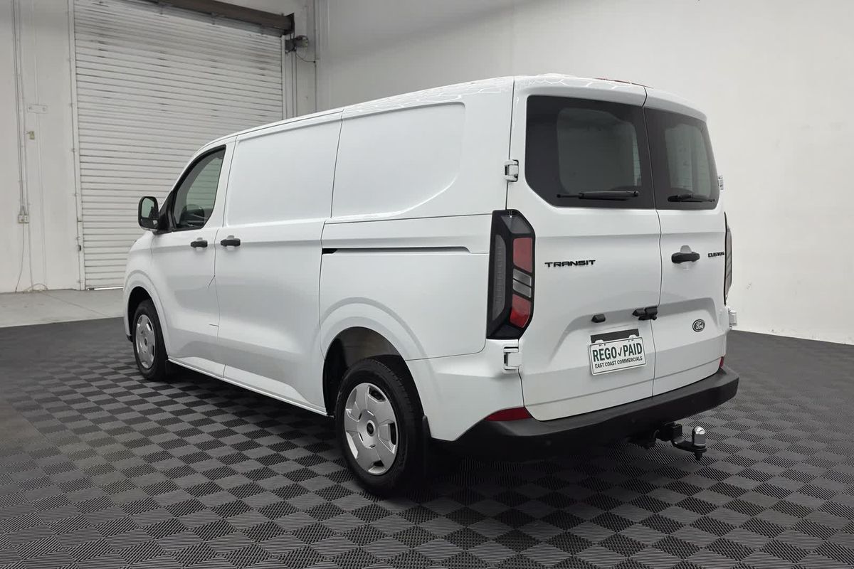 2024 Ford Transit Custom Trend 320S AV SWB Low Roof