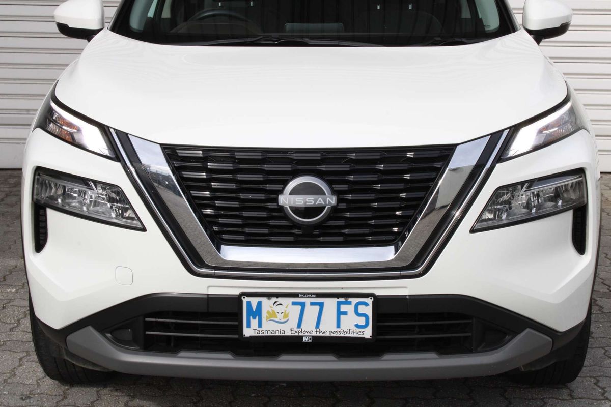 2024 Nissan X-TRAIL ST T33