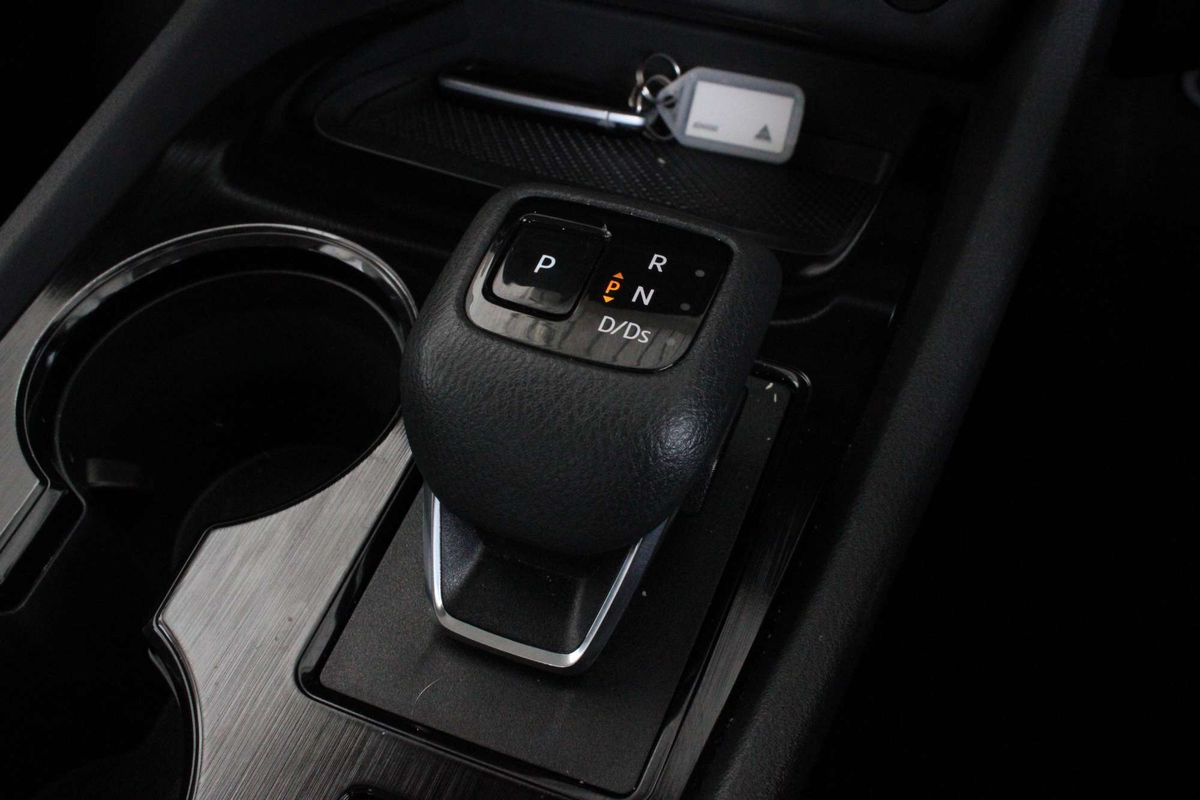 2024 Nissan X-TRAIL ST T33