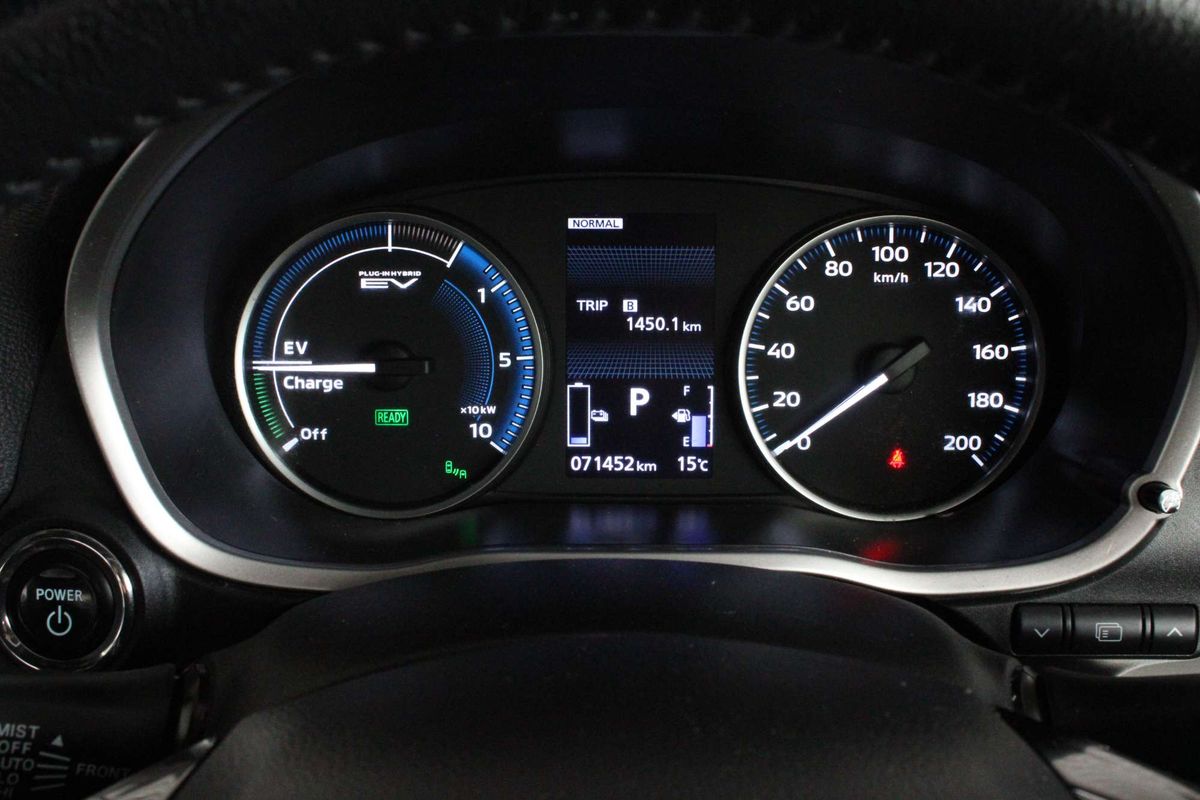 2022 Mitsubishi Eclipse Cross PHEV Exceed YB