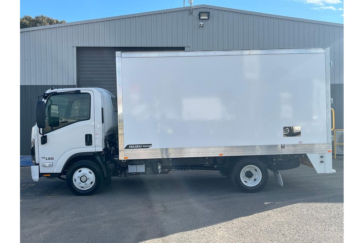 2026 Isuzu N Series NNR 45-150 DT D34 Vanpack