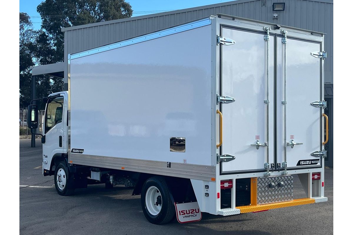 2026 Isuzu N Series NNR 45-150 DT D34 Vanpack image 3