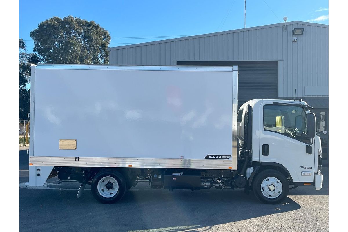 2026 Isuzu N Series NNR 45-150 DT D34 Vanpack image 6