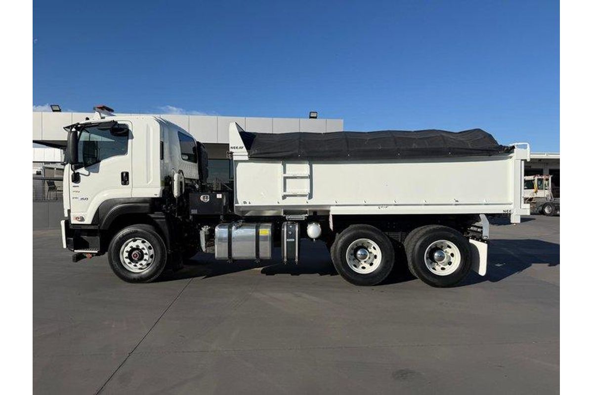 2022 Isuzu F Series FXZ240-350