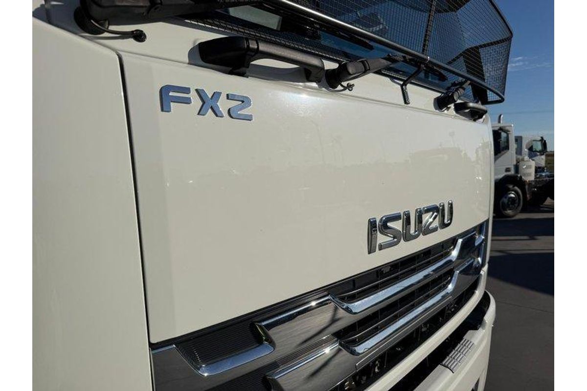 2022 Isuzu F Series FXZ240-350 image 15