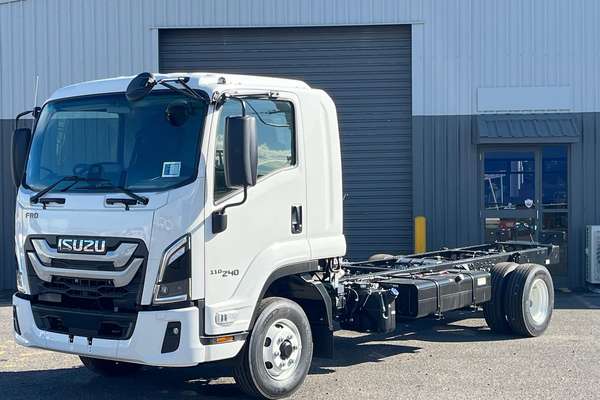 2026 Isuzu F Series FRD 110-240 AM R44
