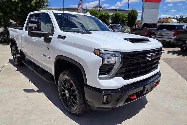 2026 Chevrolet Silverado HD LTZ Premium W/Tech Pack T1 4X4