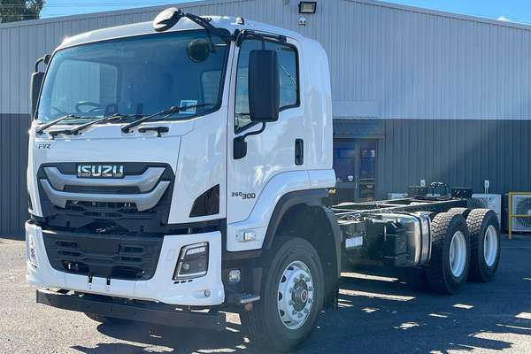 2026 Isuzu F Series FVZ 260-300 AT R55
