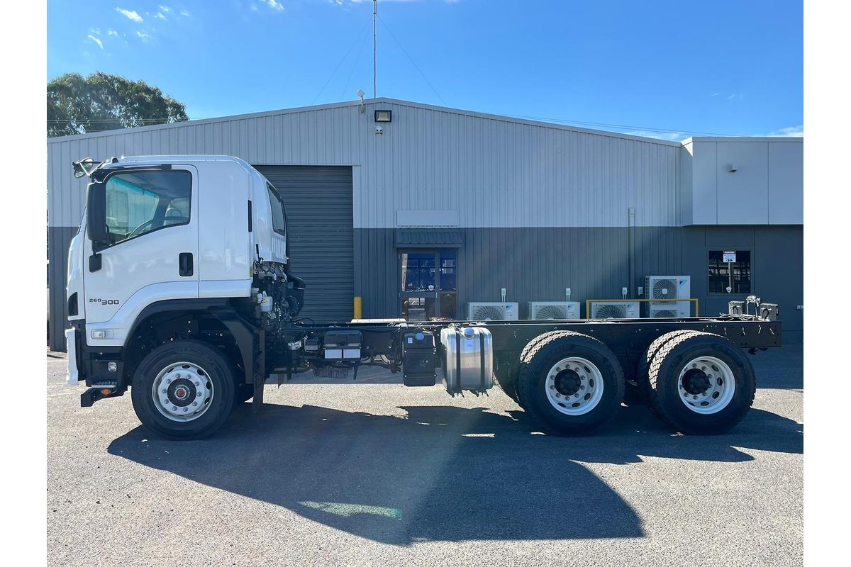 2026 Isuzu F Series FVZ 260-300 AT R55