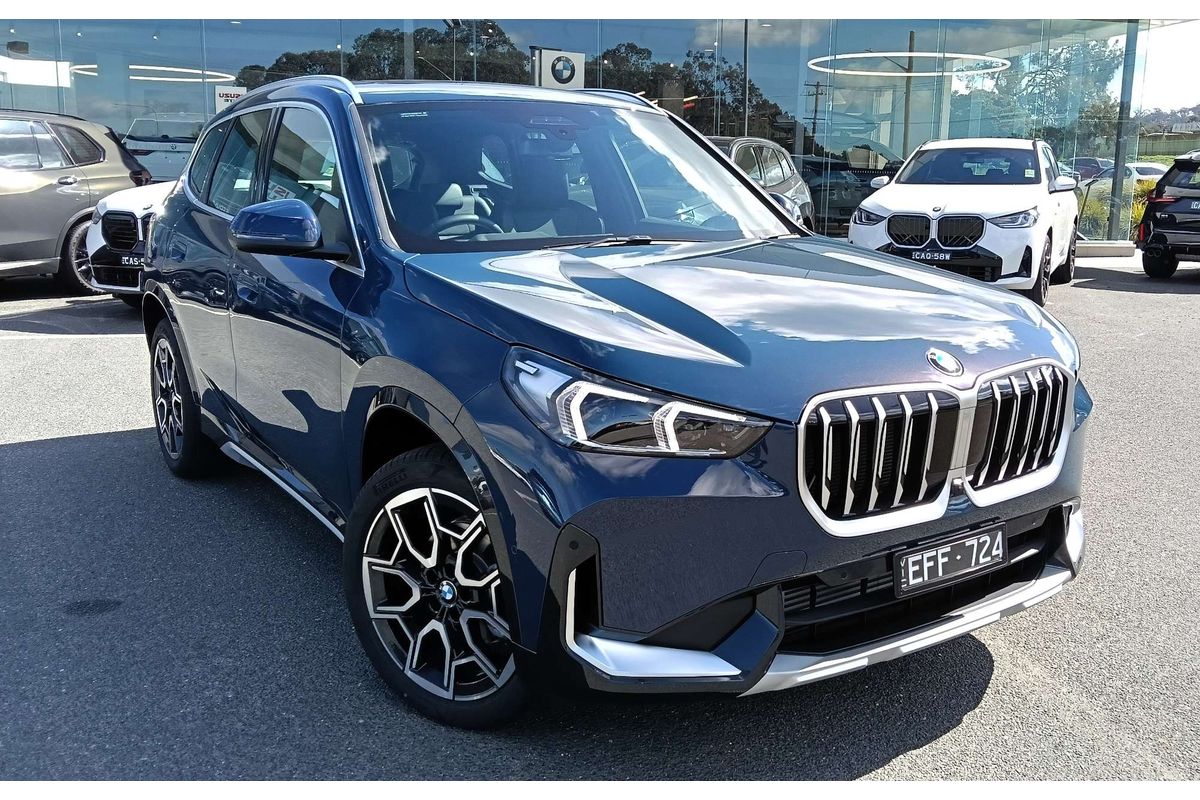 2026 BMW X1 sDrive18i U11