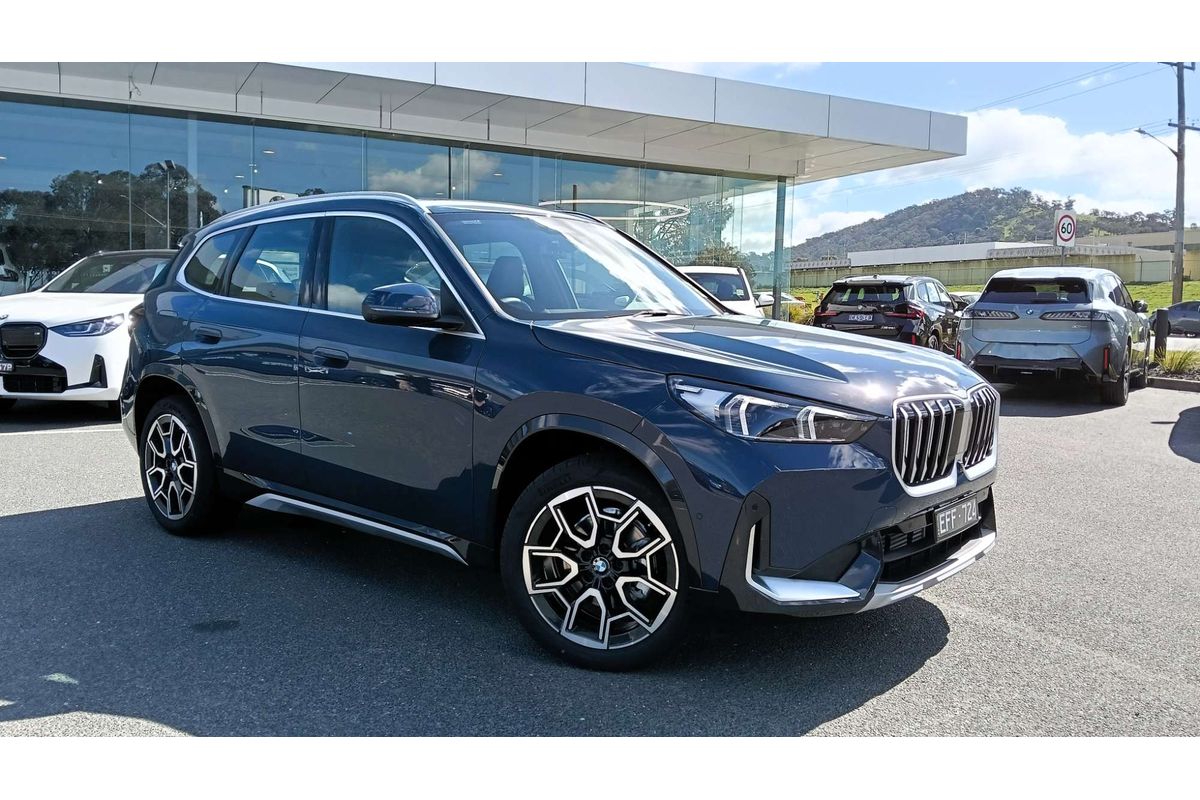 2026 BMW X1 sDrive18i U11