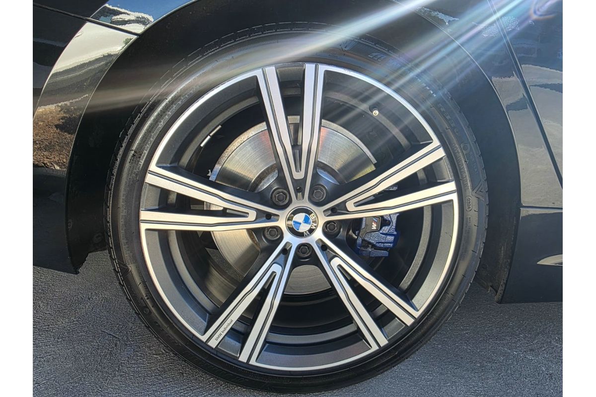2021 BMW 3 Series 330i M Sport G20 image 10