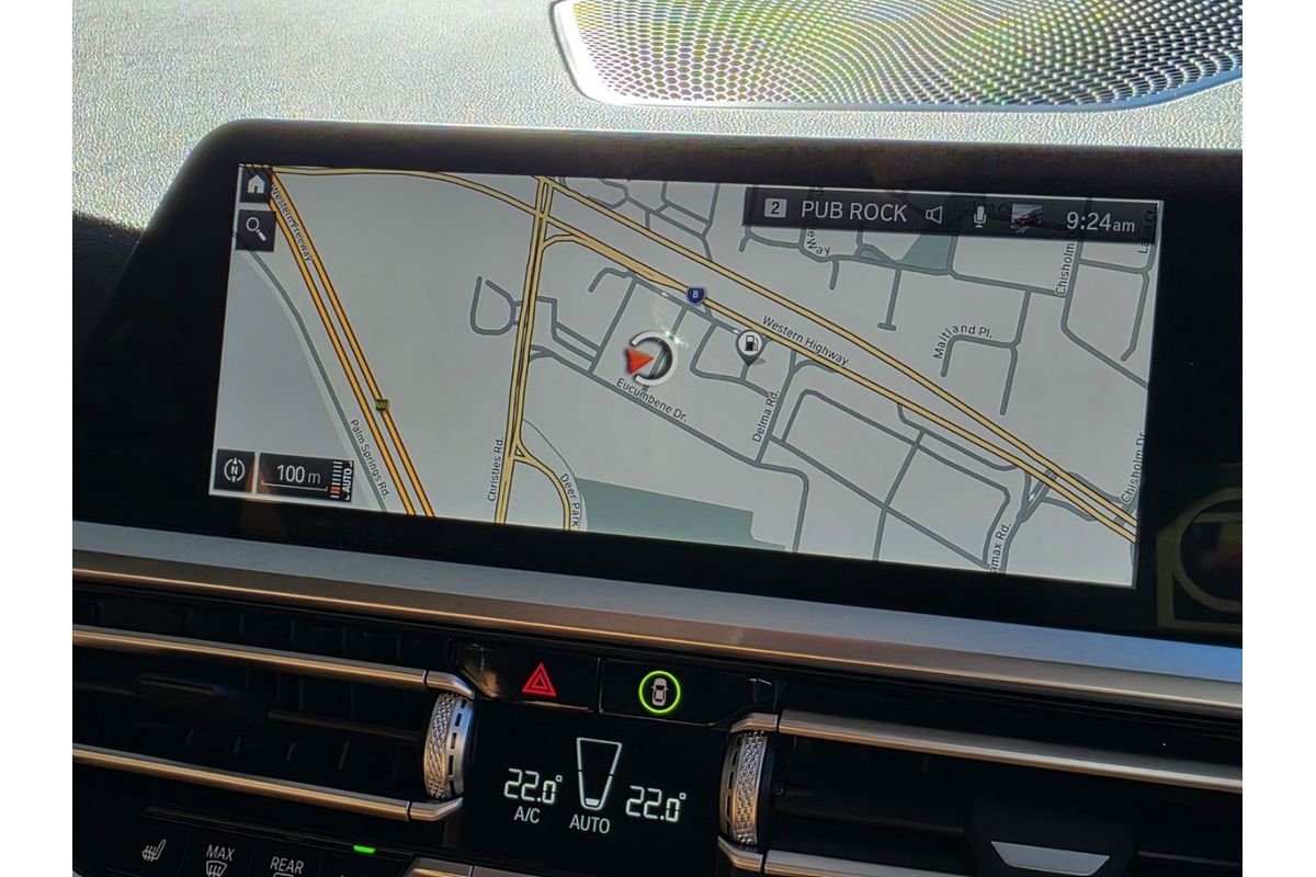 2021 BMW 3 Series 330i M Sport G20 image 23