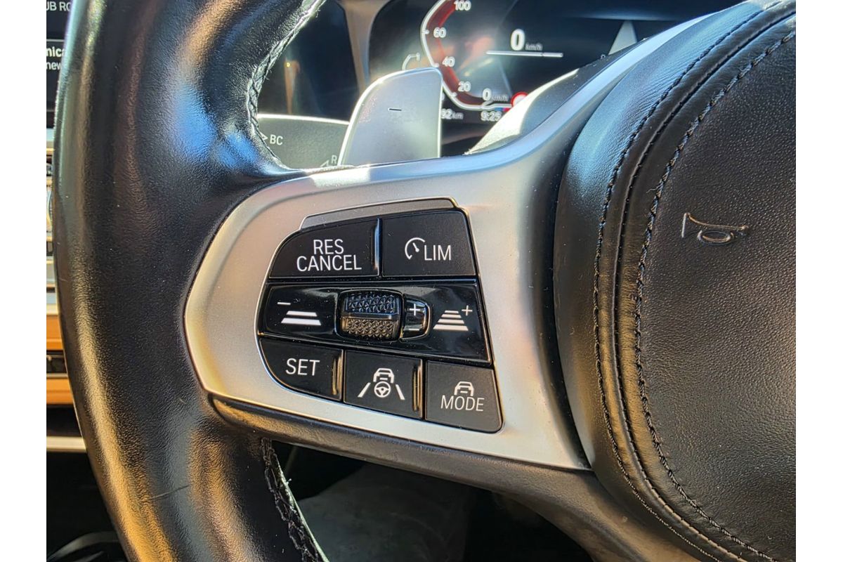 2021 BMW 3 Series 330i M Sport G20 image 28
