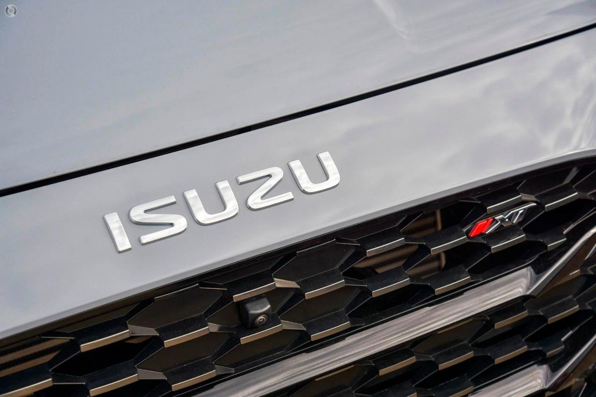 2026 Isuzu MU-X