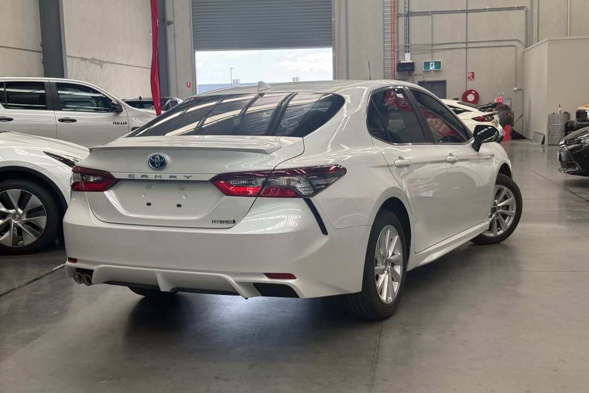 2024 Toyota Camry Ascent Sport AXVH70R