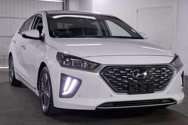 2022 Hyundai IONIQ Plug-in Premium AE.V4