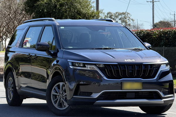 2022 Kia Carnival S KA4