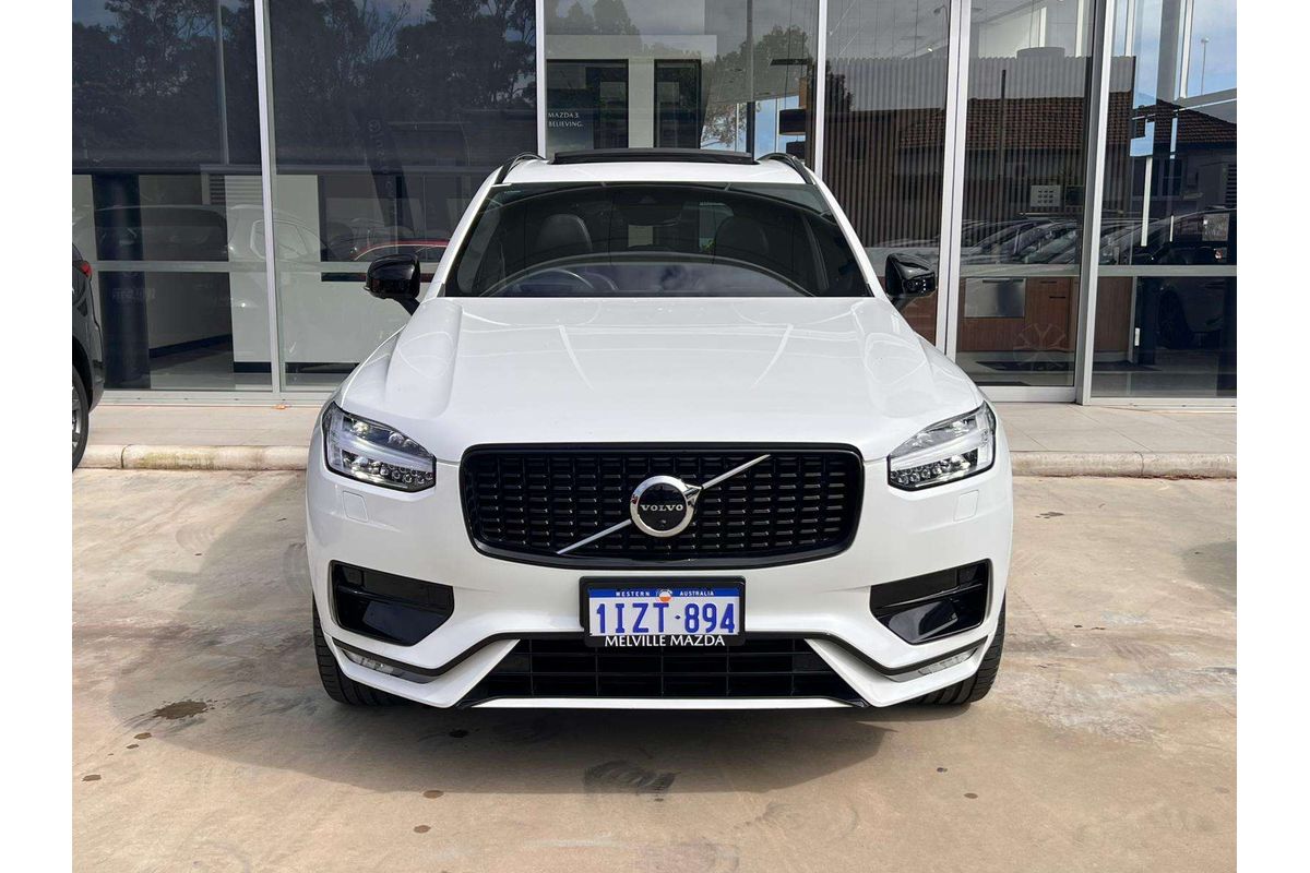 2021 Volvo XC90 T6 R-Design