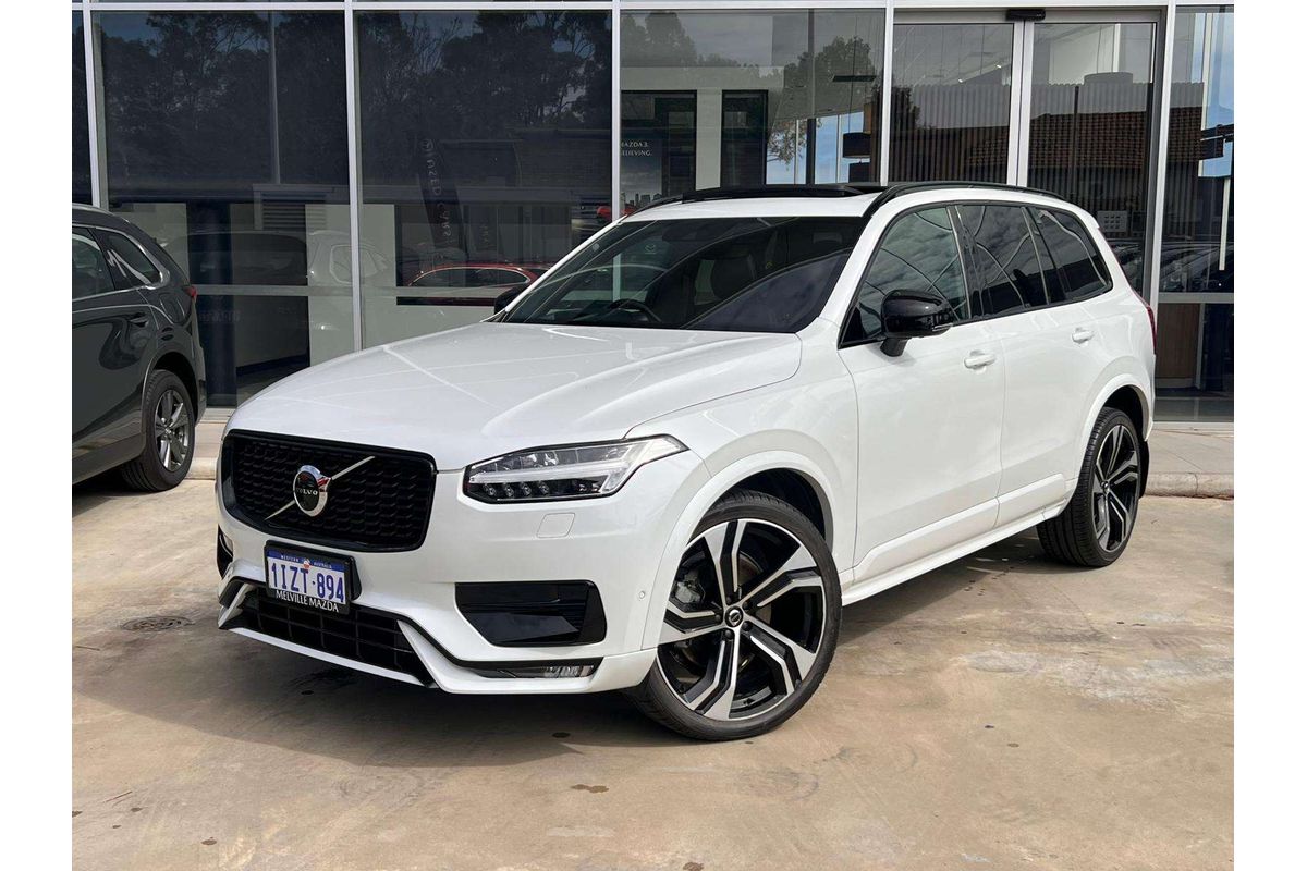 2021 Volvo XC90 T6 R-Design