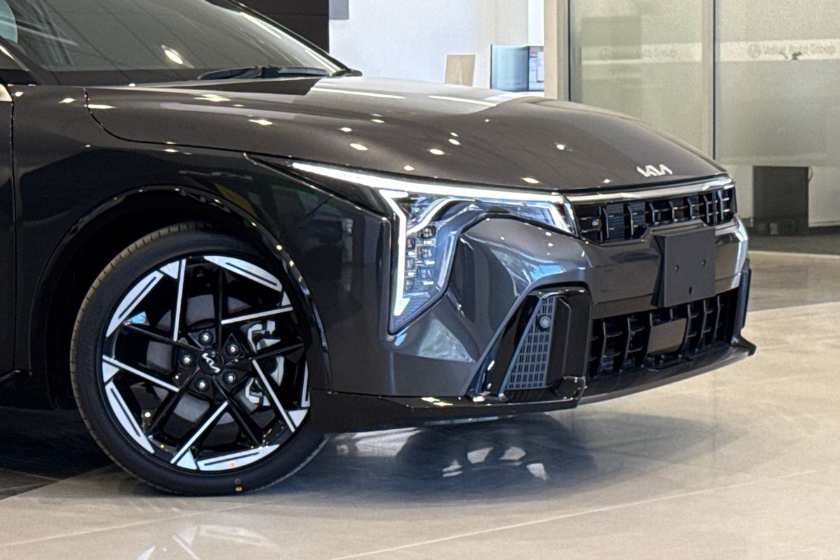 2026 Kia K4 GT-Line CL4m