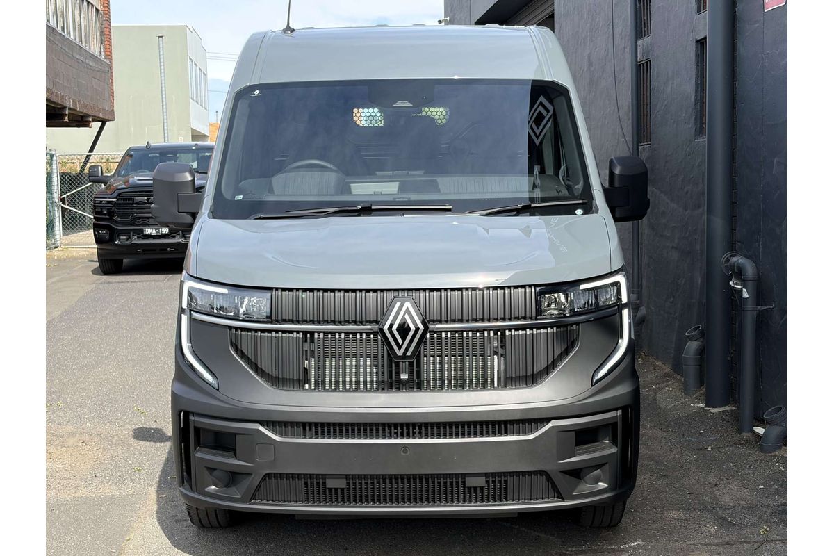 2026 Renault Master XDD LWB Mid Roof