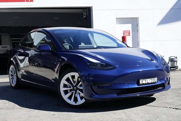 2022 Tesla Model 3 Long Range