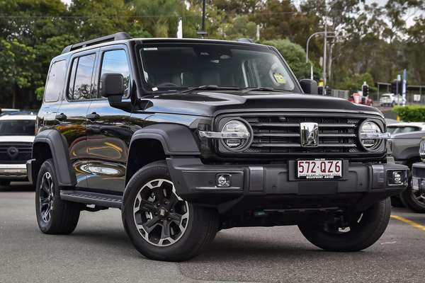2026 GWM Tank 300 Lux Hi4-T PHEV P01