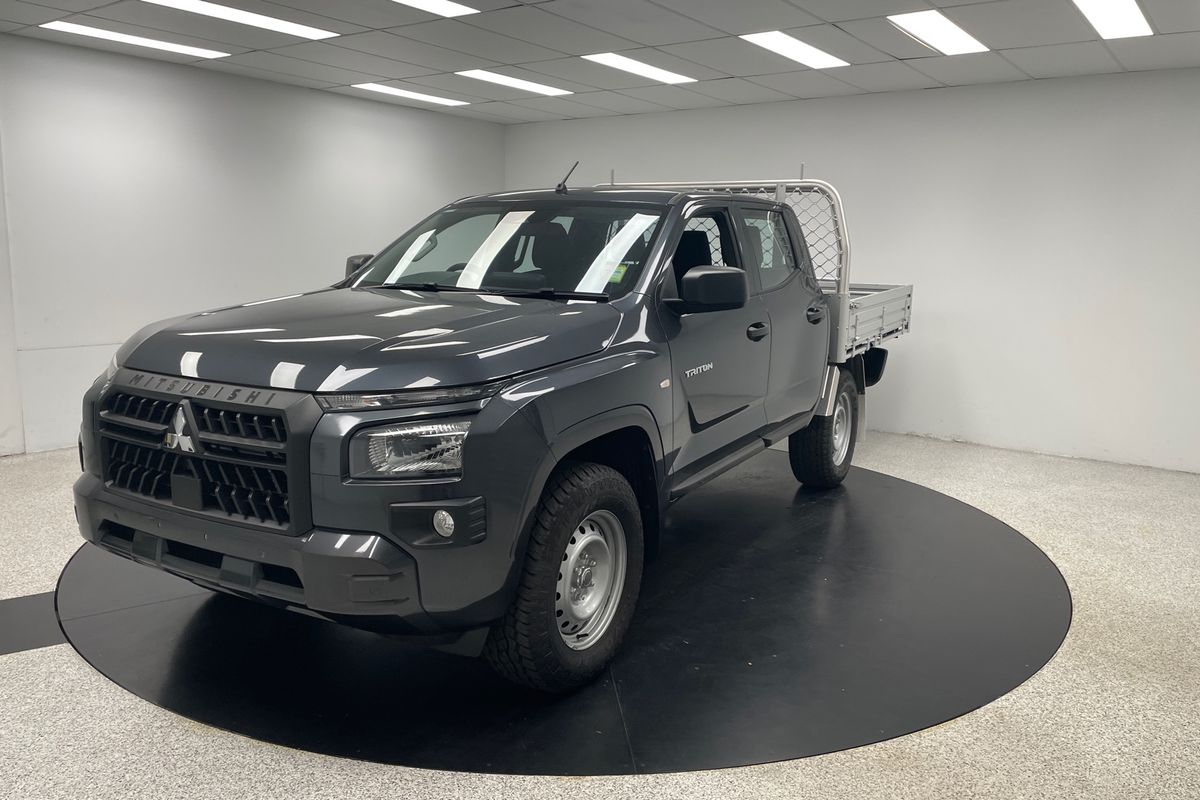 2025 Mitsubishi Triton GLX MV 4X4